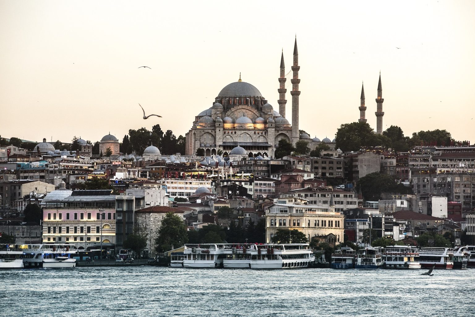 Turkey hopes to earn $100 billion from tourists by 2028