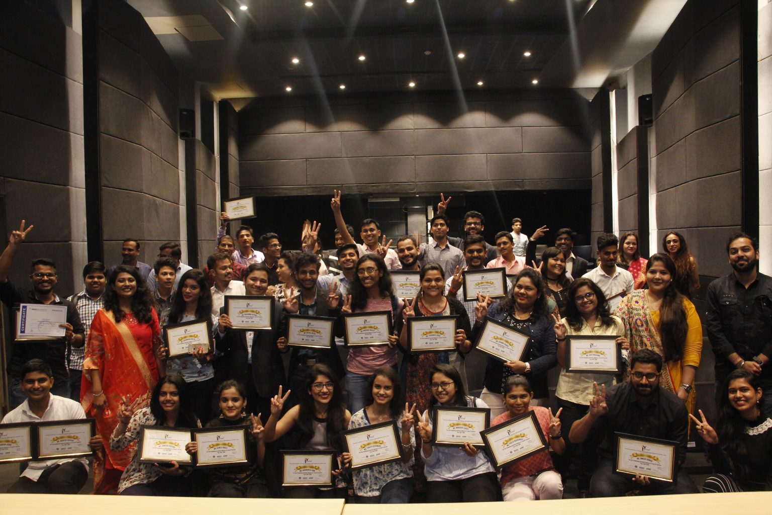 Travind Institute Delivers 3rd Batch for convocation of the academic year 2016-2017