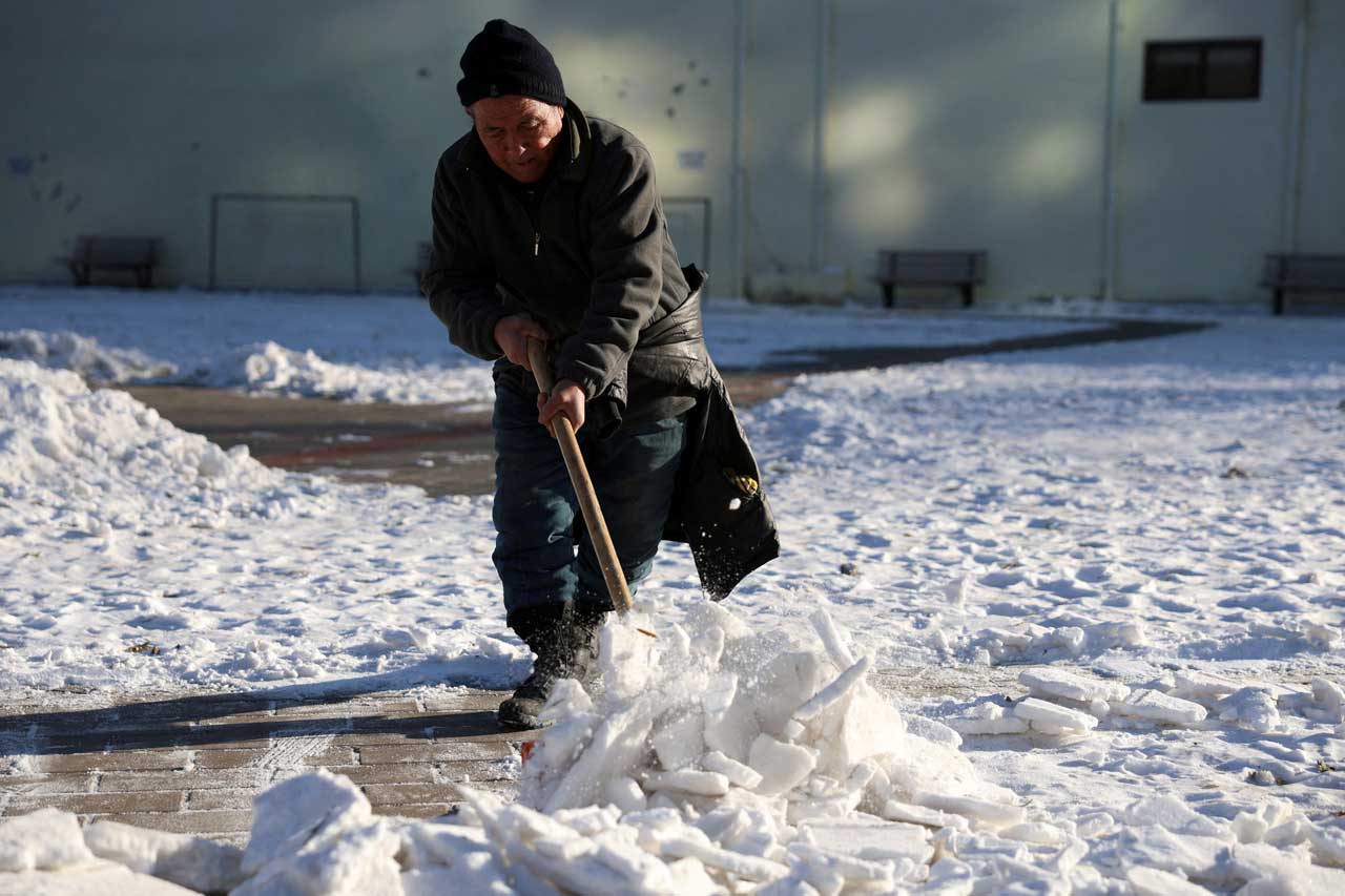 Beijing records most hours of sub-zero temperatures in December since 1951