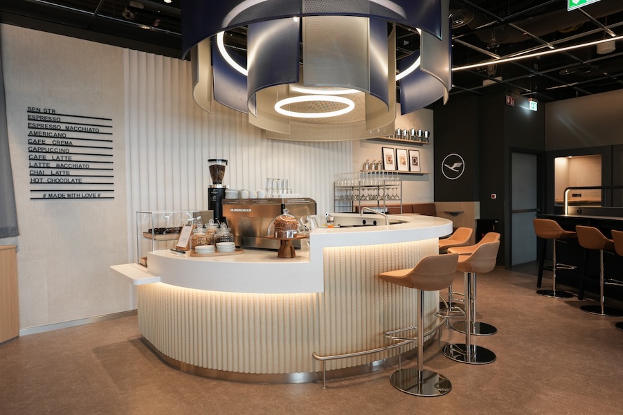 Lufthansa Reopens Fully Renovated Lounge at Stuttgart