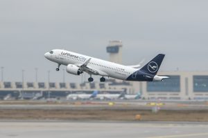 Lufthansa City Airlines signs crew labor deal