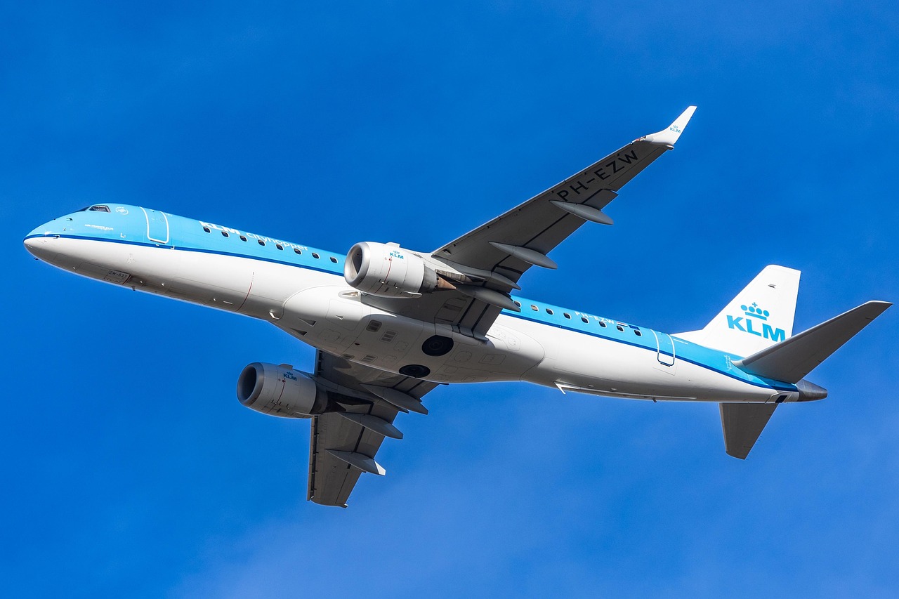 KLM Operates Repatriation Flights Amid Middle East Crisis