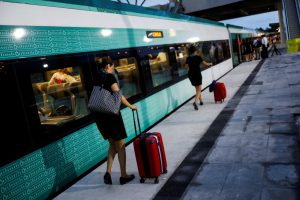 Mexico launches coast-to-coast passenger and cargo railway