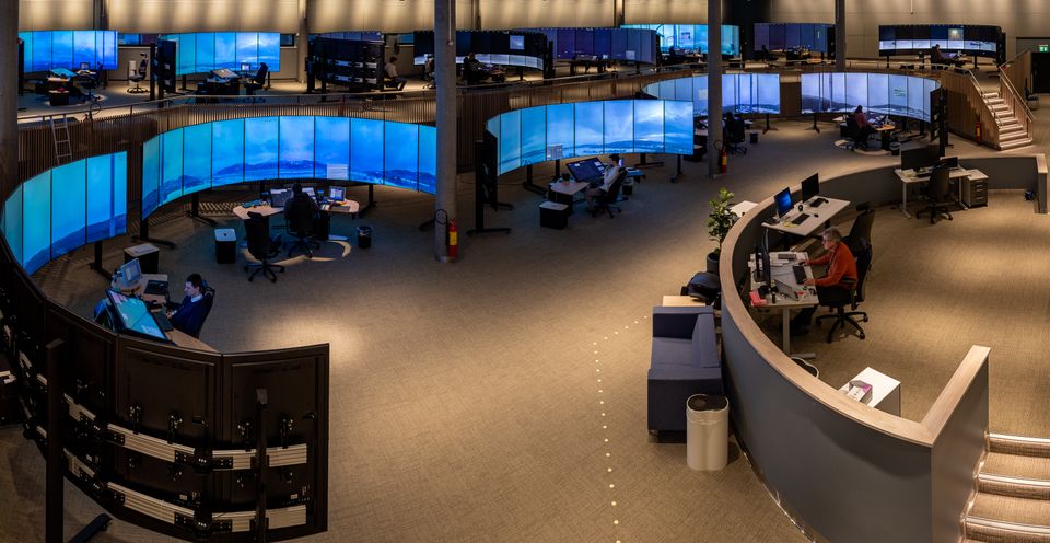 Avinor and Kongsberg Defense & Aerospace Sign Agreement for Seven New Remotely Controlled Towers