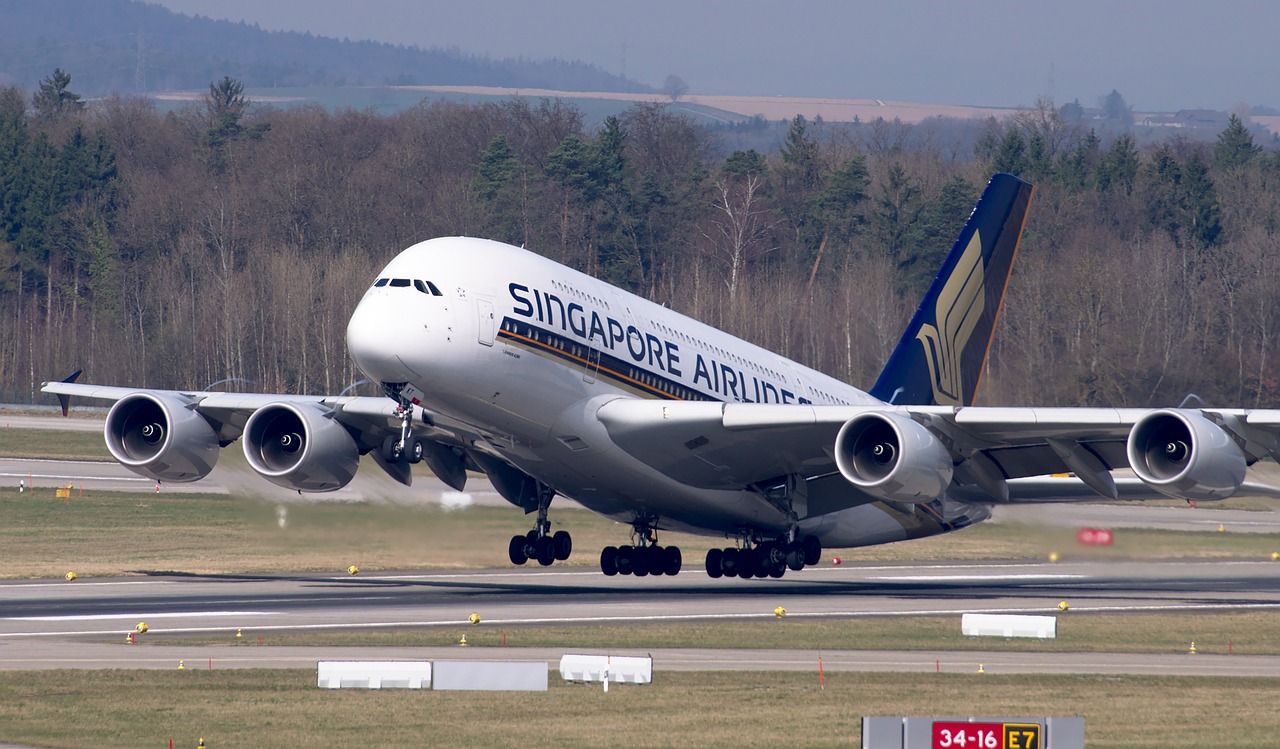 Singapore Airlines Revamps Premium Economy with Enhanced Dining and New Amenities