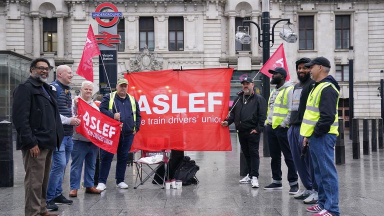 UK Rail Travellers to Experience Extended Week of Significant Disruption to Their Journeys
