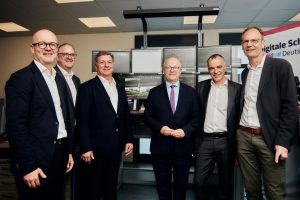 Modernization Surge in Bavaria: Deutsche Bahn Unveils Digital Signal Box and Barrier-Free Station