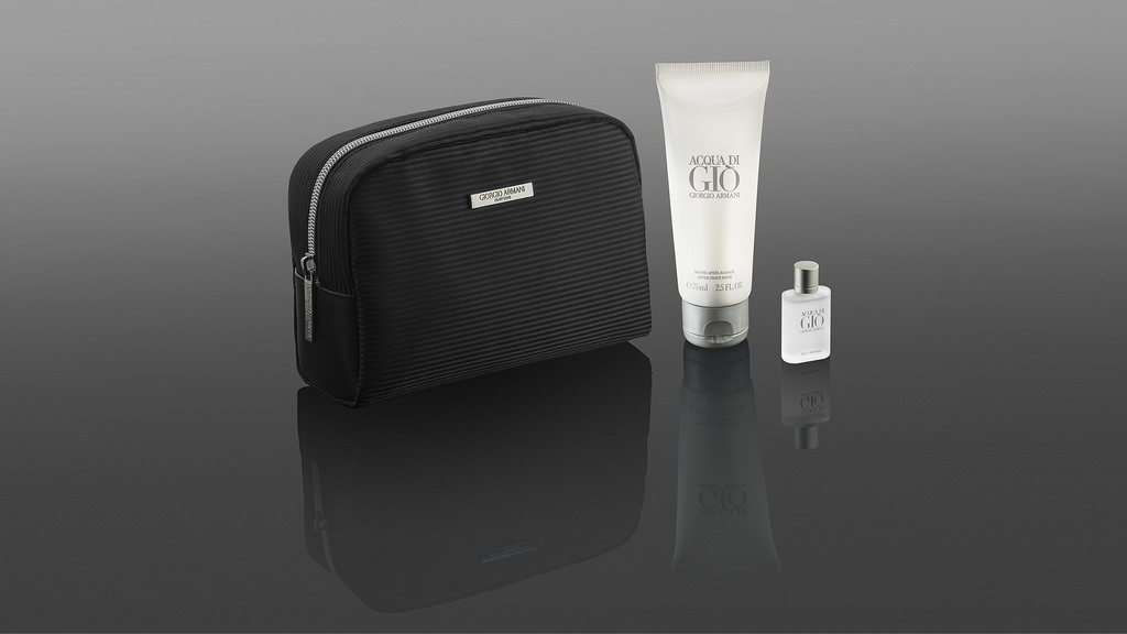 Qatar Airways launches Armani first class beauty kit