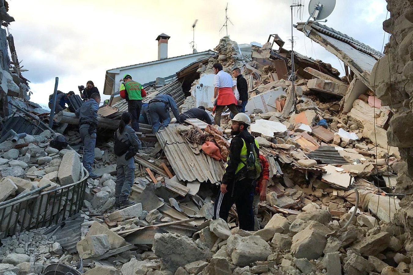 Italy: 120 people killed in the earthquake