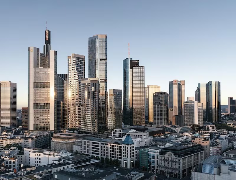 Radisson Collection Hotel Coming to Frankfurt’s FOUR Tower in 2027
