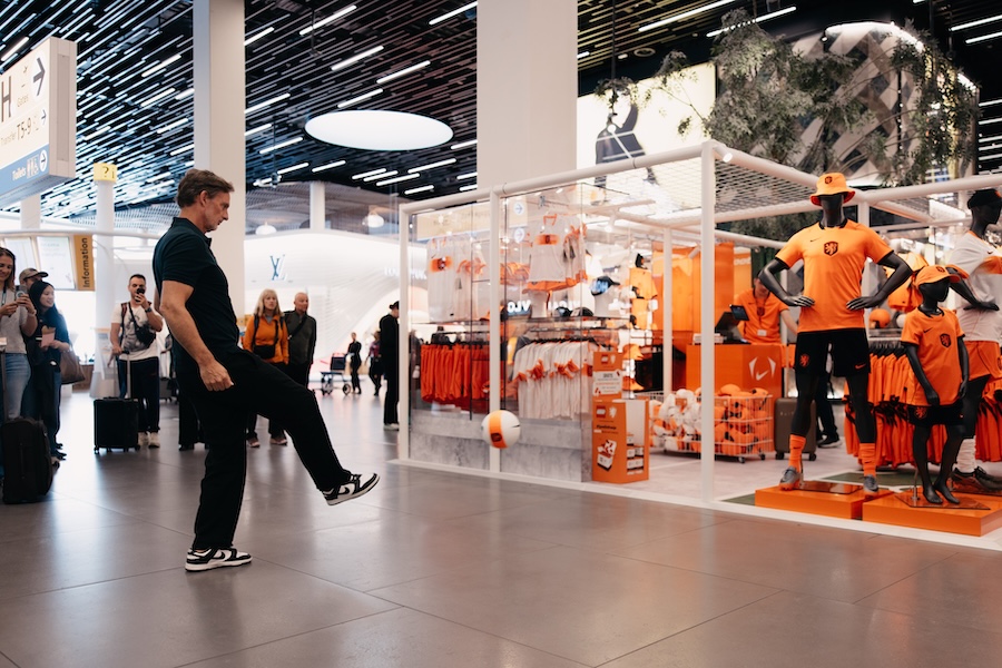 Schiphol Opens Dutch National Team Pop-Up Store for World Cup