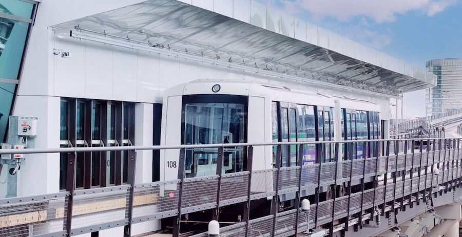 Frankfurt Airport’s New Sky Line People Mover Suspended