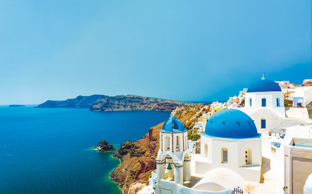Jet2 Adds Santorini and Preveza From Leeds