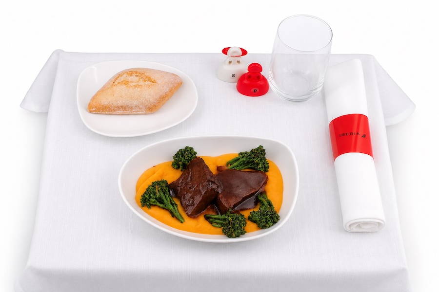 Iberia Unveils New Long-Haul Menus Featuring Customers' Favourite Dishes