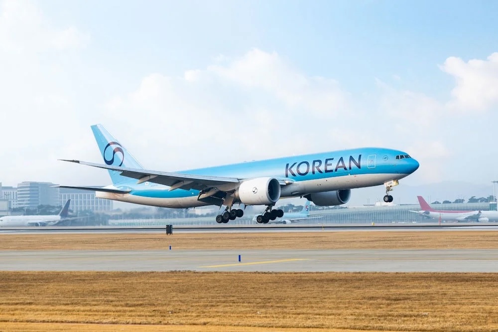 Korean Air Becomes First Korean Airline to Sign Buckingham Palace Wildlife Declaration