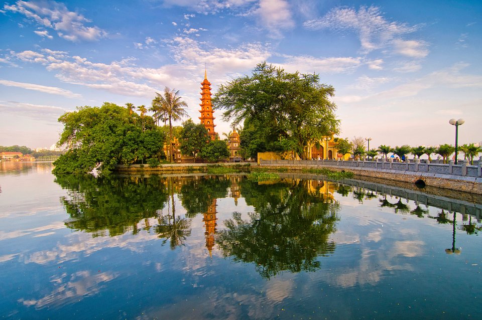 LOT Polish Airlines to Launch Direct Warsaw–Hanoi Flights in March 2027